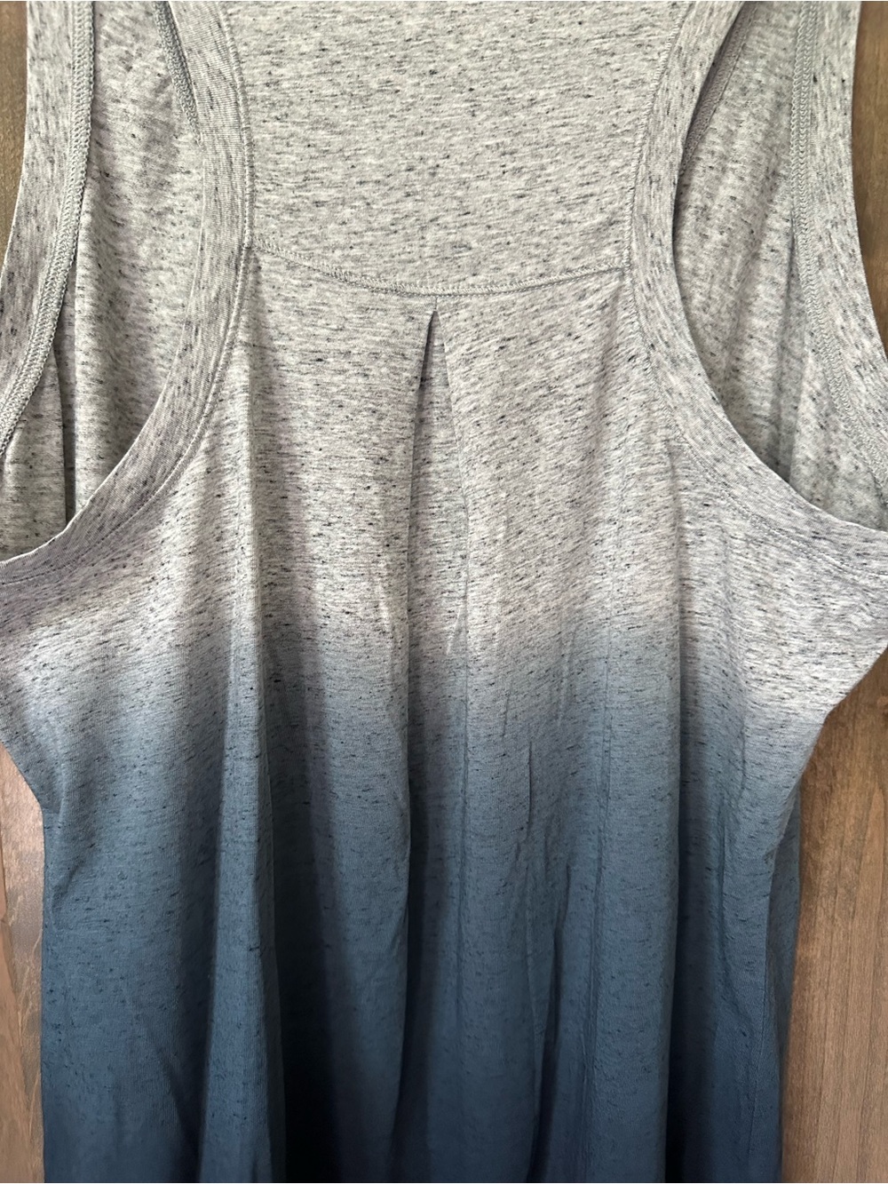 NWOT CALIA by Carrie Underwood Ombré Tank Top - Picture 4 of 7